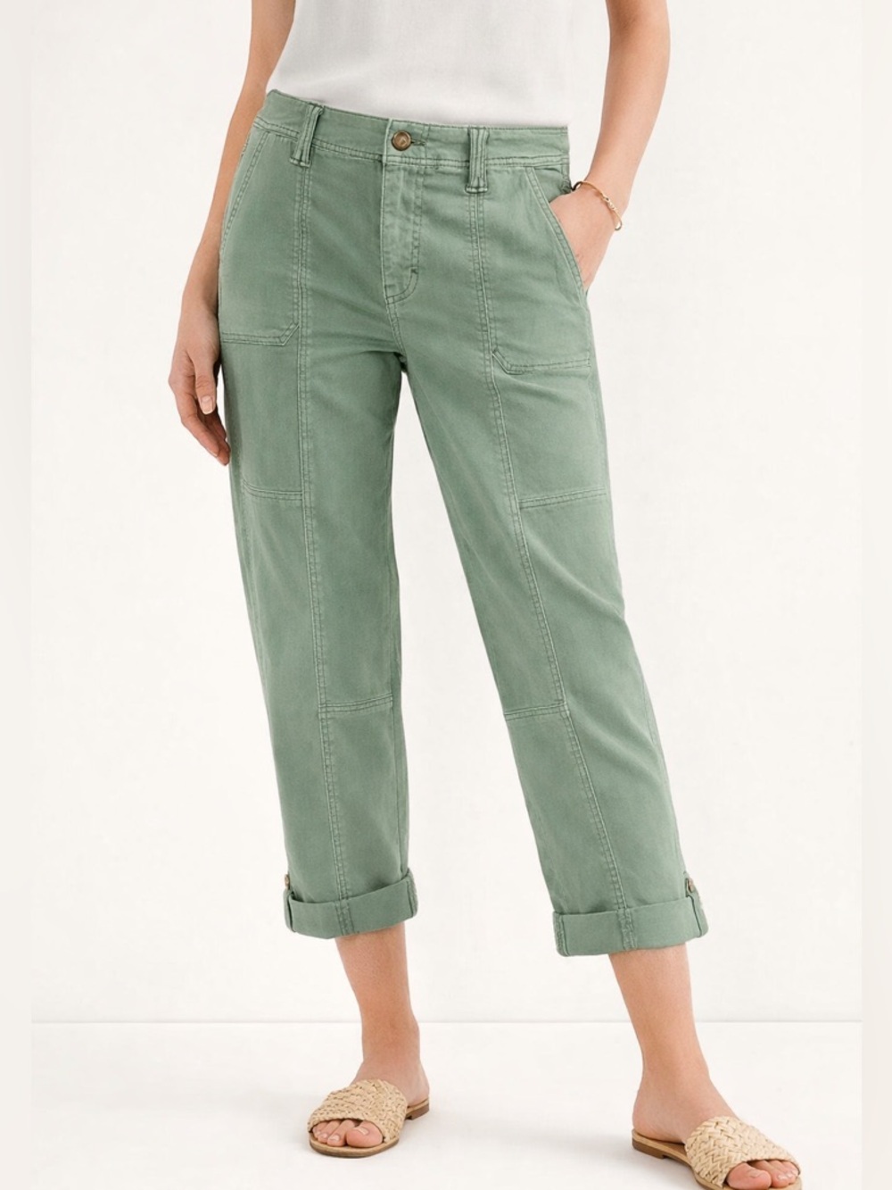 White House Black Market Straight Crop Cargo Jeans Utility Sage Green Size 4